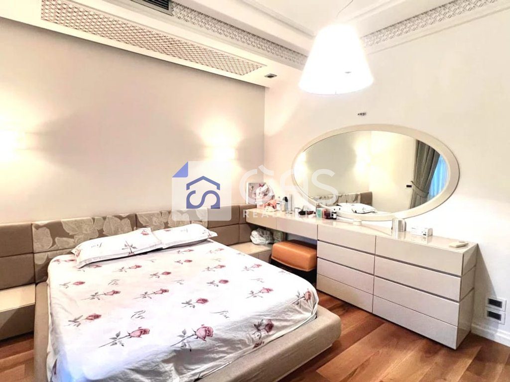 Jepet apartament me qera 1+1 Shkolla Kuqe