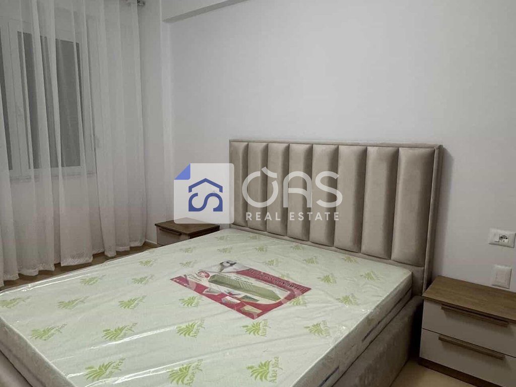 Jepet apartament me qera 2+1 Ish Parku