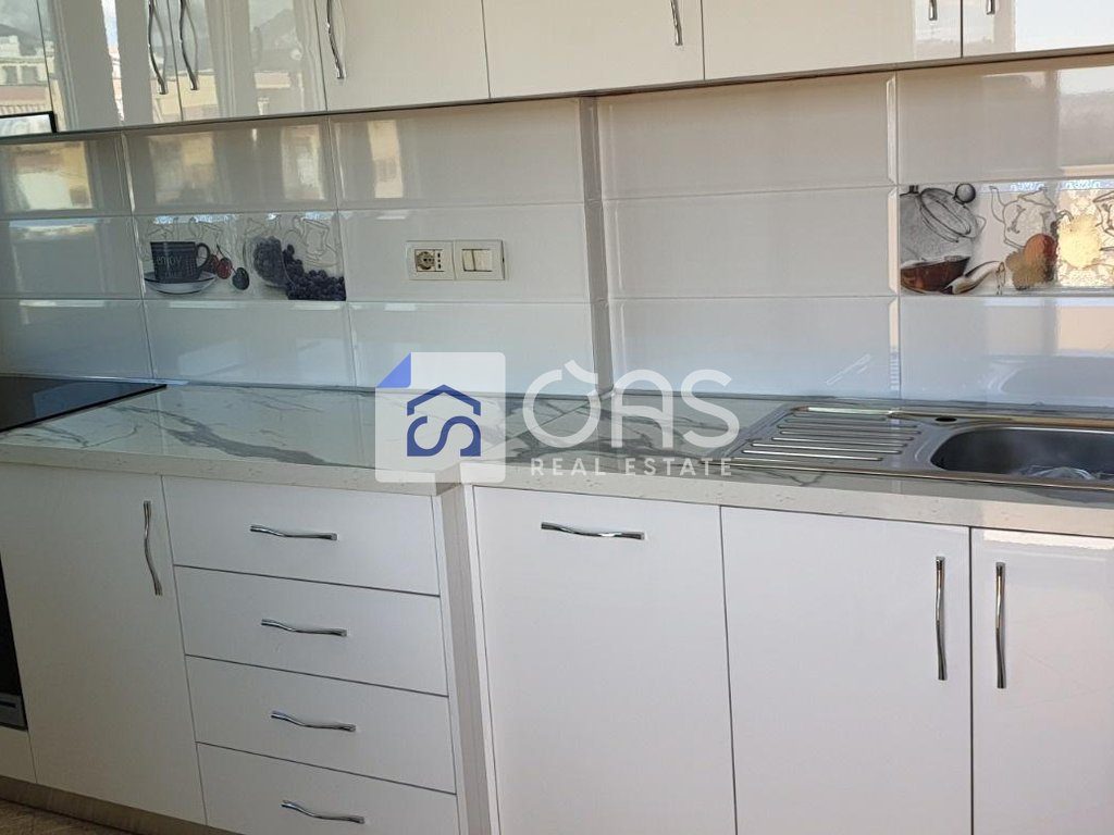 Jepet apartament me qera 1+1 Rruga Bradhyl