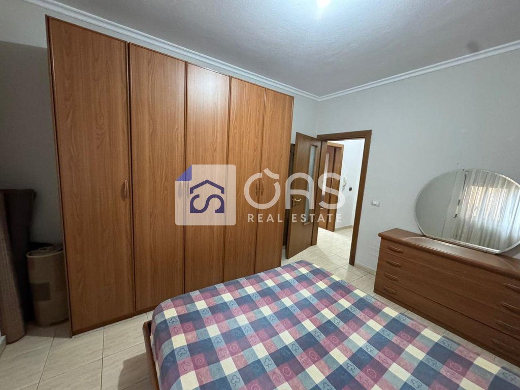 Jepet apartament me qera 1+1 Kodra Diellit
