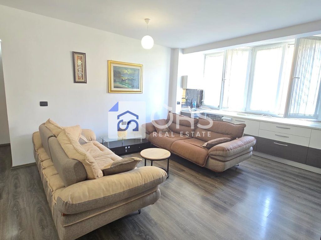 Shitet apartament  2+1 Ish Fusha Avacionit