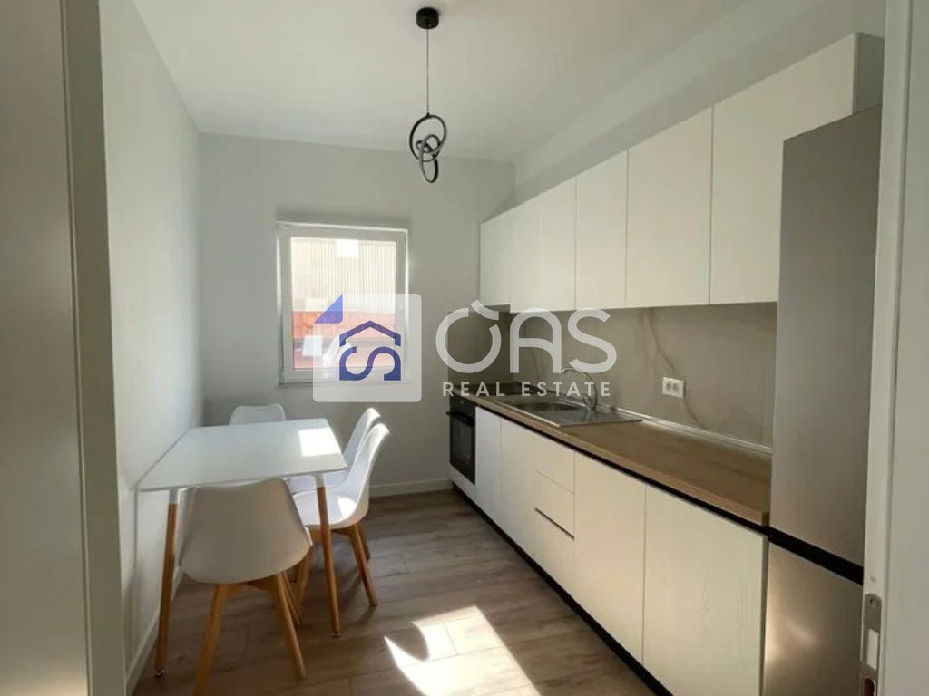Jepet apartament me qera 1+1 Ish Parku