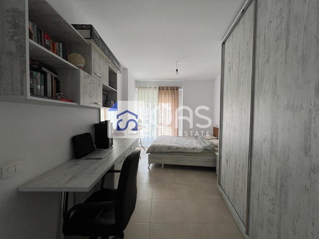Jepet apartament me qera 1+1 21 Dhjetori