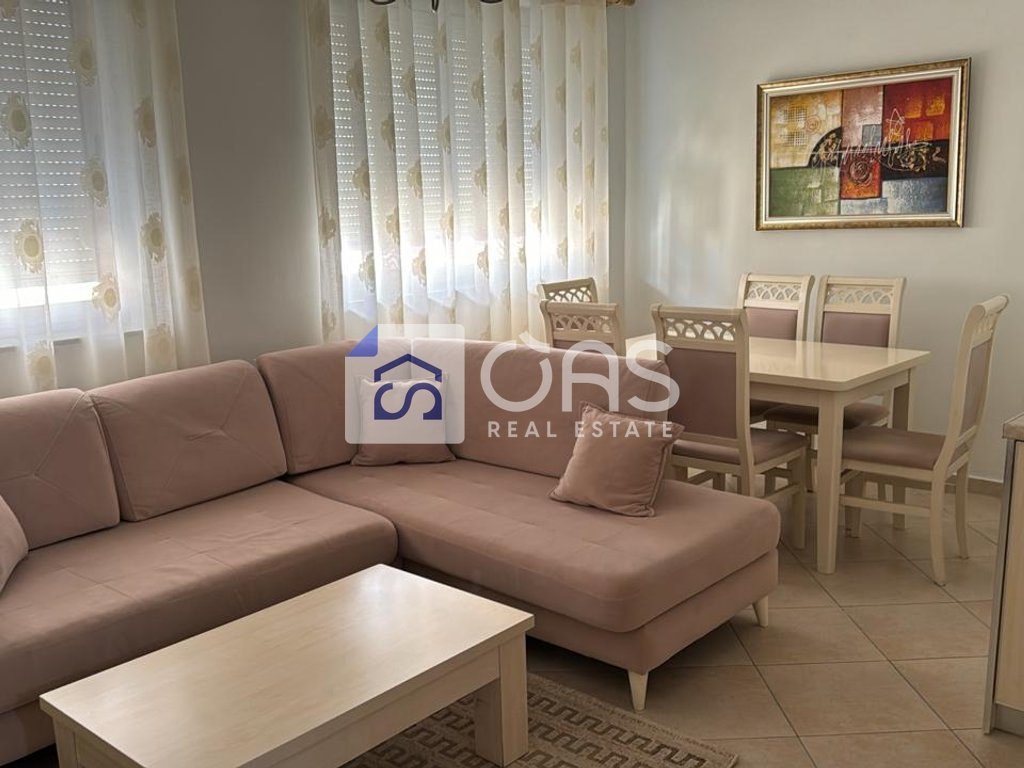 Jepet apartament me qera 2+1 Don Bosko