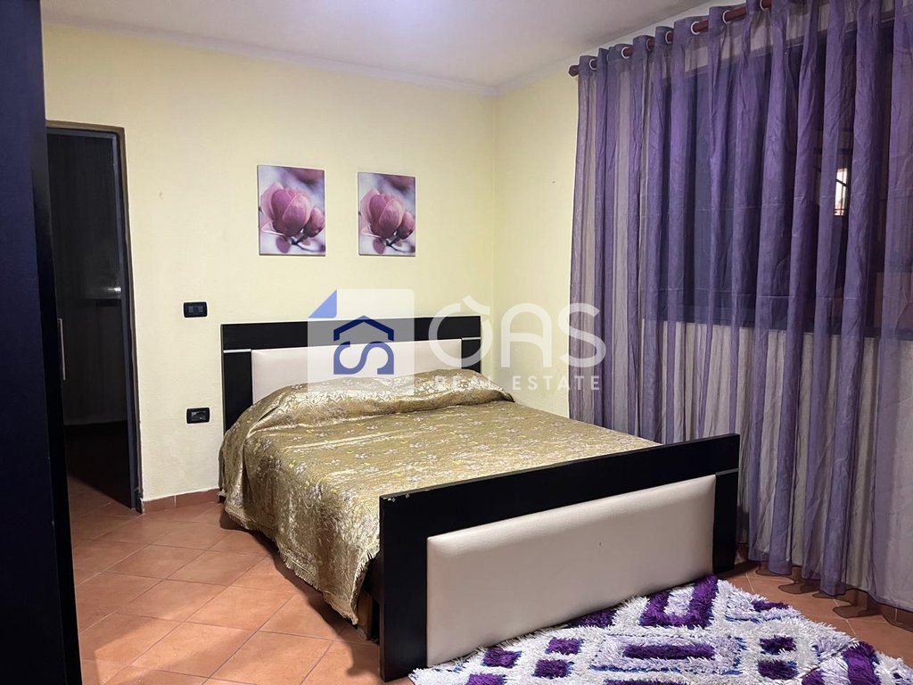 Jepet apartament me qera 1+1 Bulevardi Zogu i Pare
