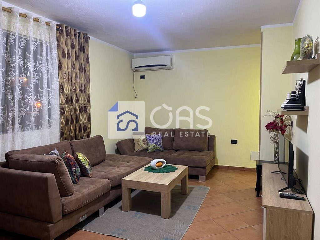 Jepet apartament me qera 1+1 Bulevardi Zogu i Pare