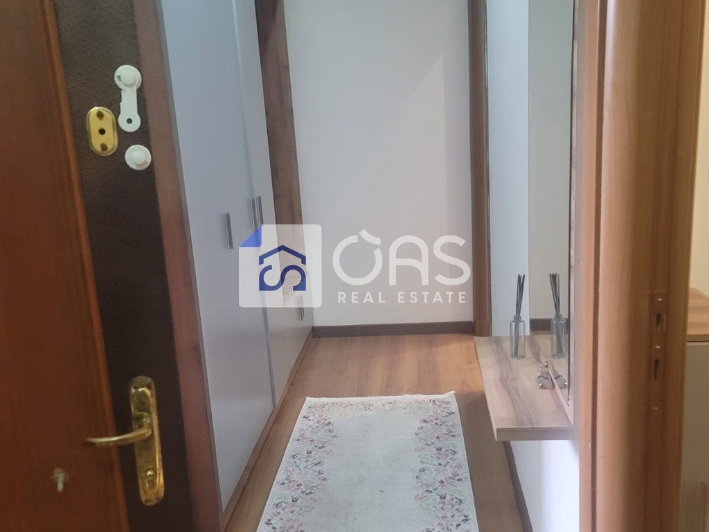 Jepet apartament me qera 1+1 9 Katshete