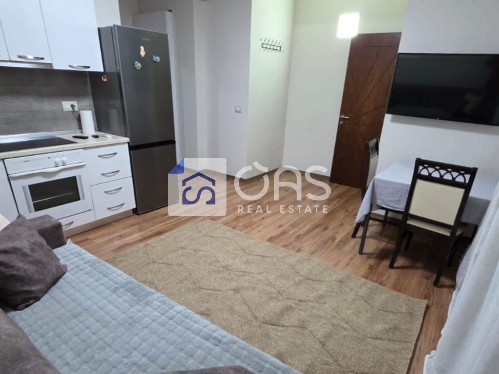 Jepet apartament me qera 1+1 Rruga E Elbasanit