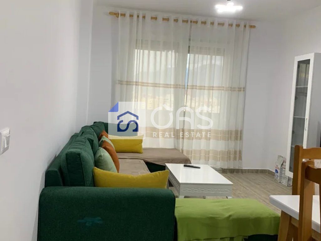 Jepet apartament me qera 1+1 Pallati Me Shigjeta