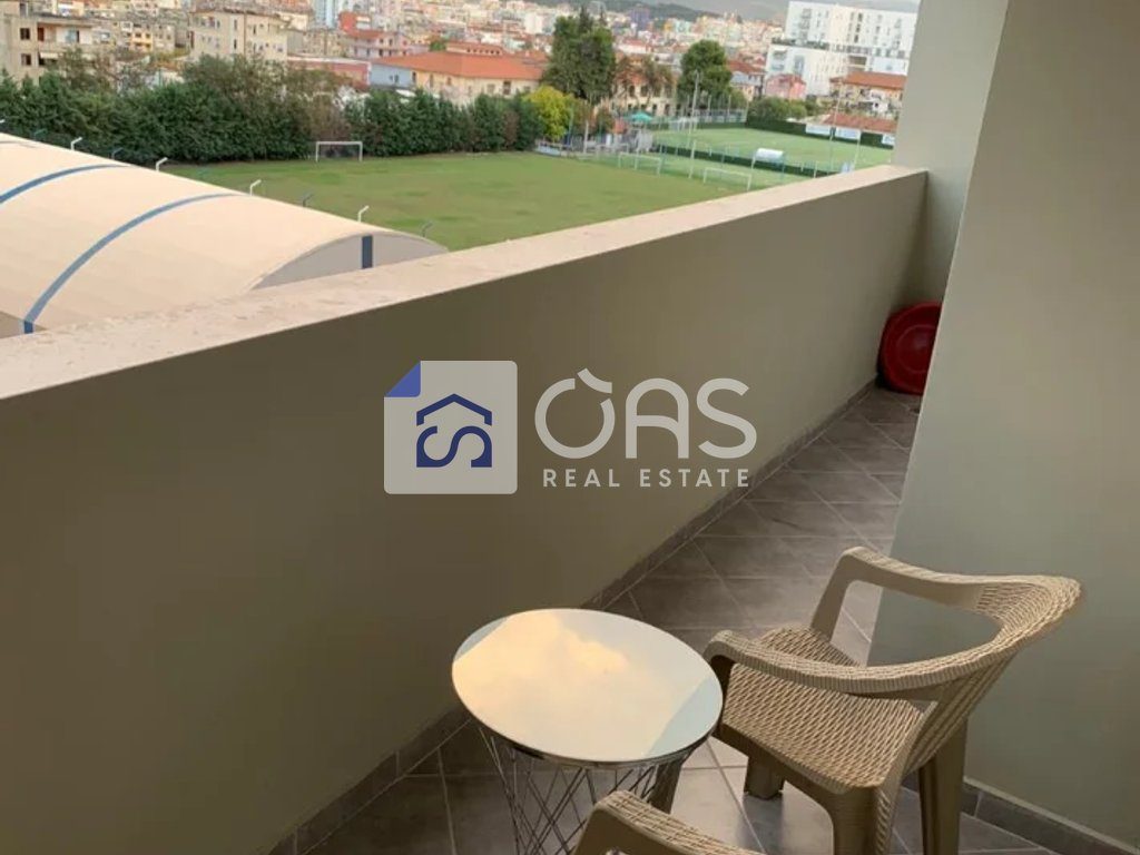 Jepet apartament me qera 1+1 Pallati Me Shigjeta