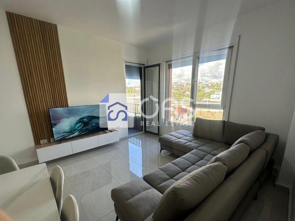 Jepet apartament me qera 2+1+2 ne Paskuqan, Unaza e Madhe.