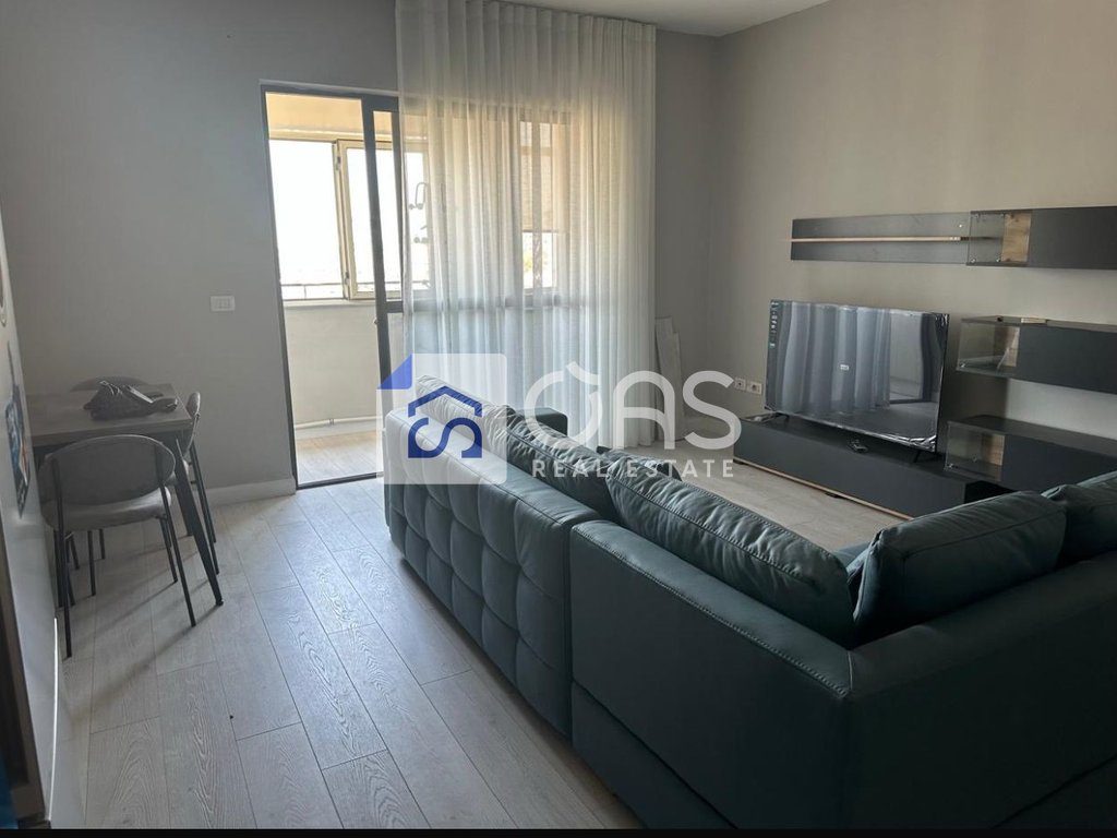 Jepet apartament me qera 2+1 Brryli