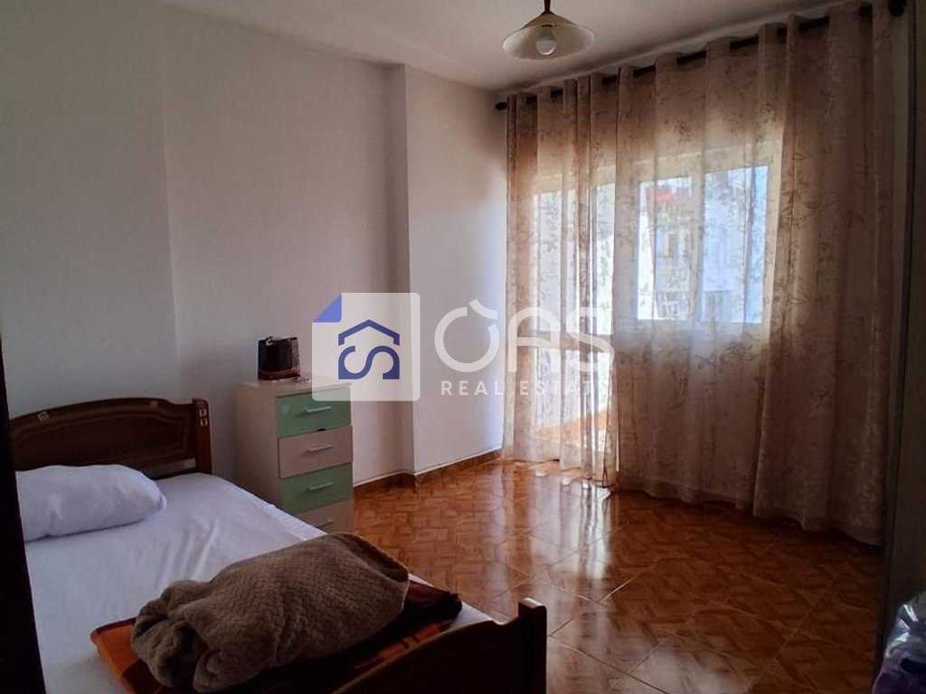 Jepet apartament me qera 2+1 Don Bosko