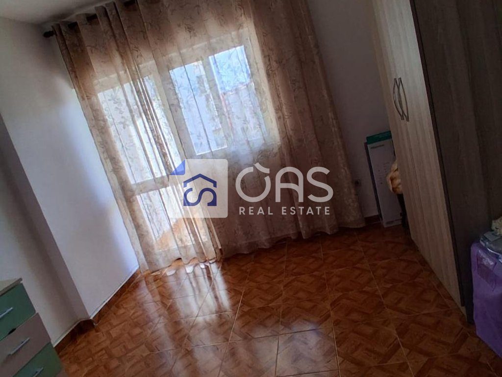 Jepet apartament me qera 2+1 Don Bosko