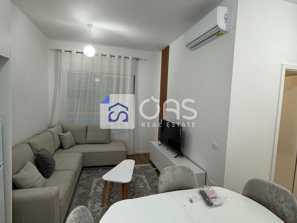 Jepet apartament me qera 1+1 ne Ali Demi