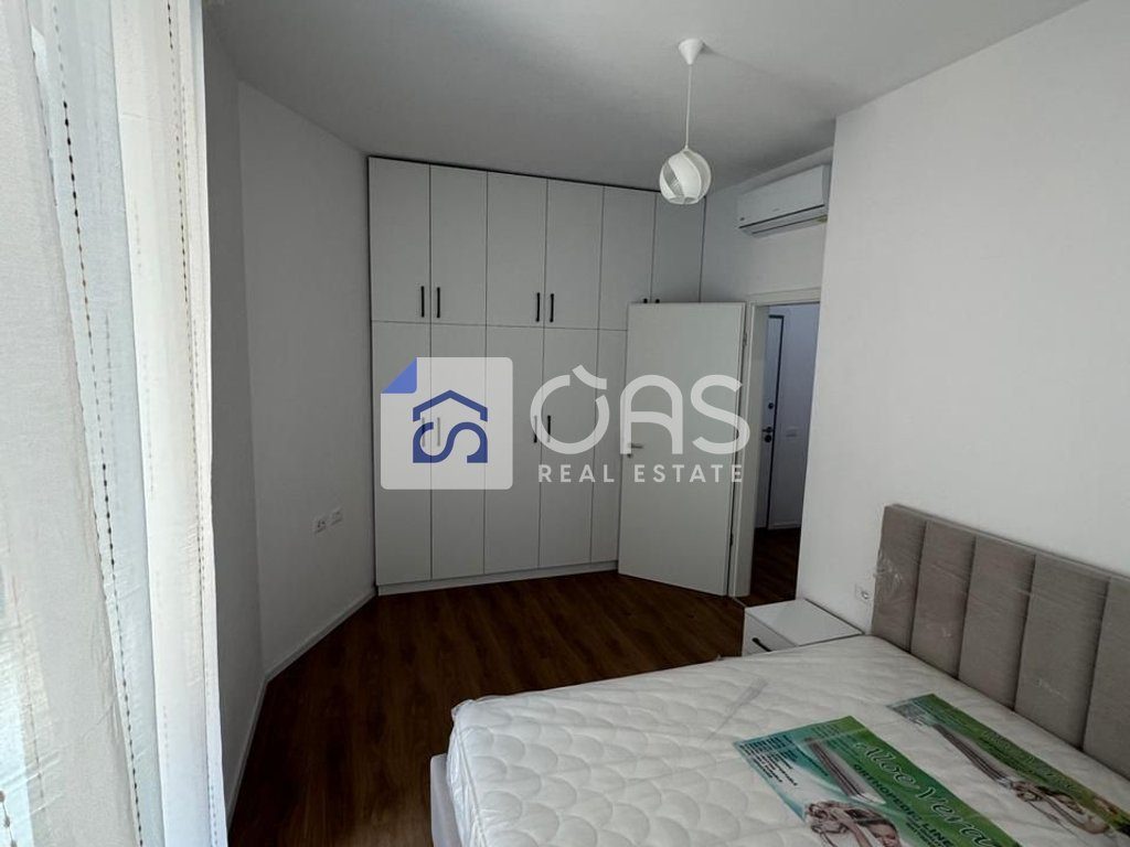 Jepet apartament me qera 1+1 ne Ali Demi