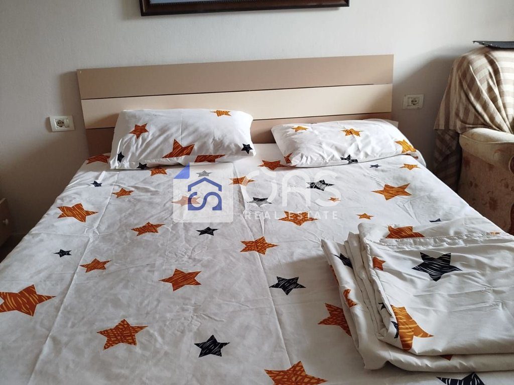 Jepet apartament me qera 1+1 Allias