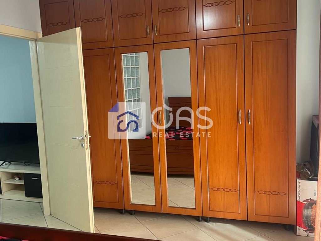Jepet apartament me qera 1+1 Kthesa E Kamzes