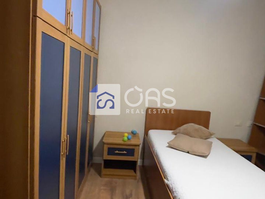 Jepet apartment me qera 2+1 Bulevard I Ri