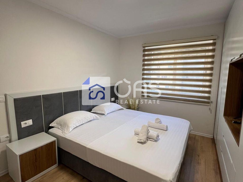 Jepet apartament me qera 2+1 Komuna Parisit