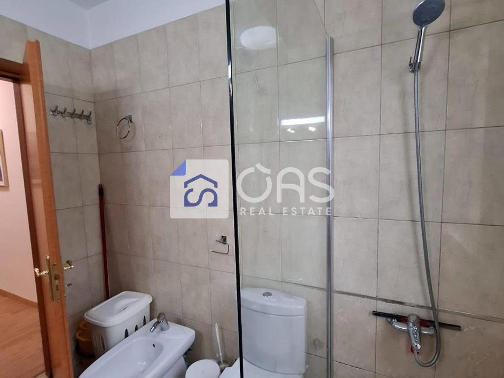 Jepet apartament me qera 2+1 Kopshti Zologjik