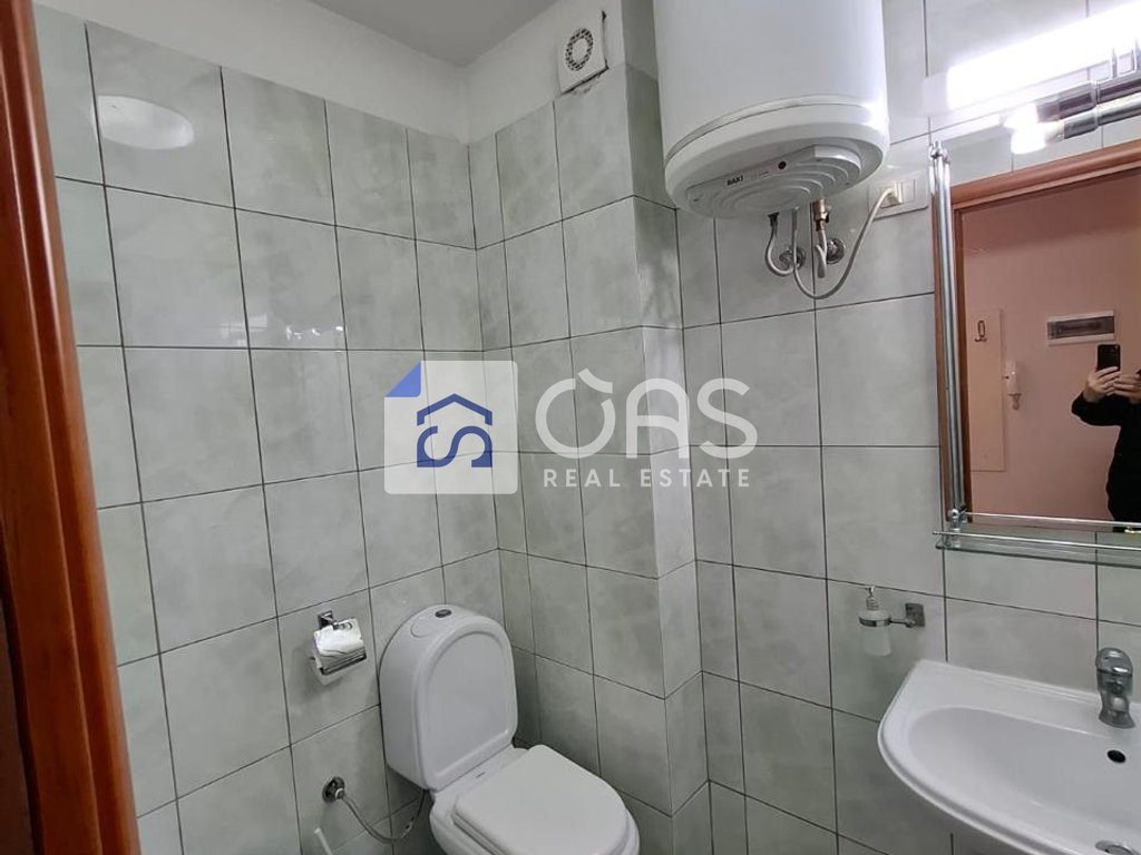 Jepet apartament me qera 2+1 Kopshti Zologjik