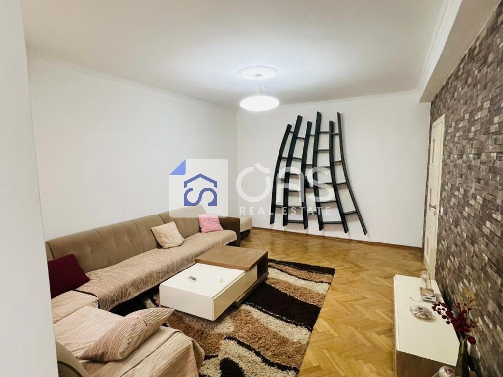Jepet apartament me qera 3+1 Don Bosko