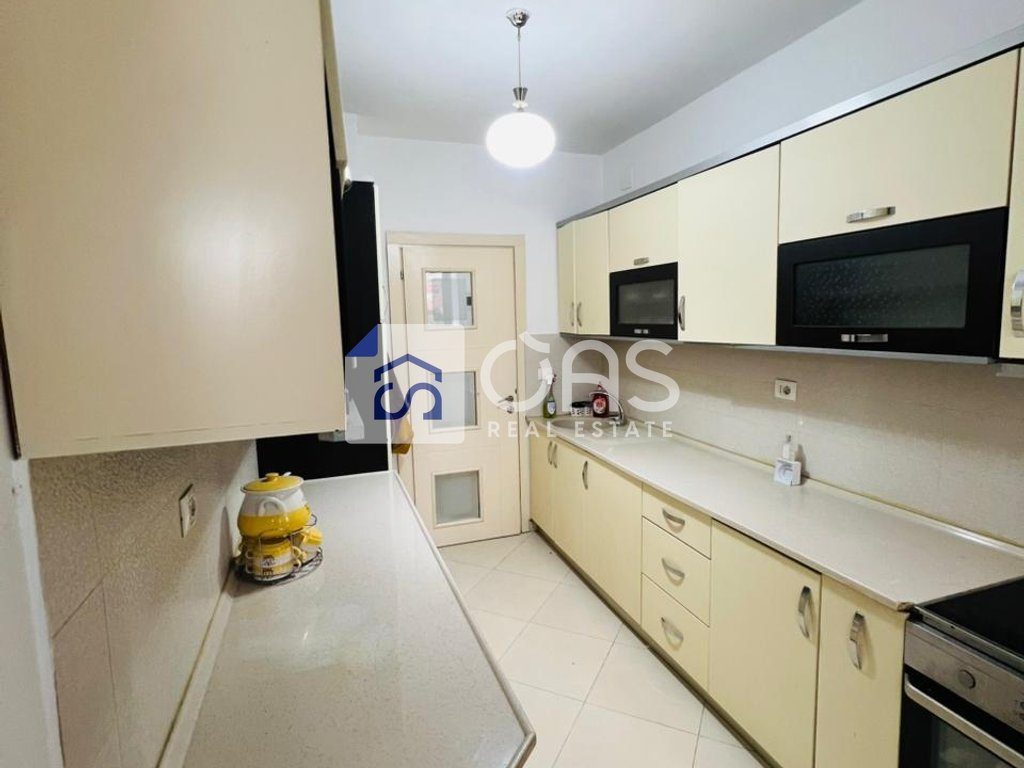 Jepet apartament me qera 3+1 Don Bosko