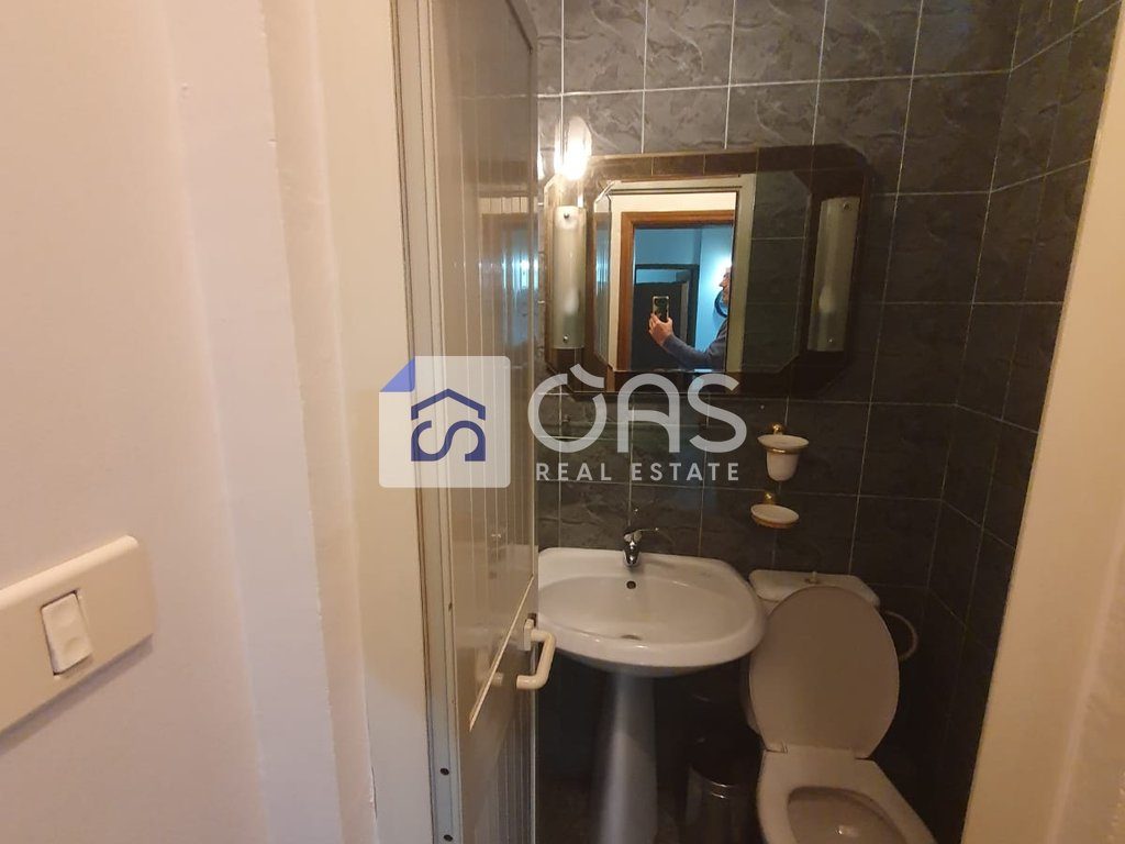 Jepet apartament me qera 3+1 Tregu i Ri Elektrik