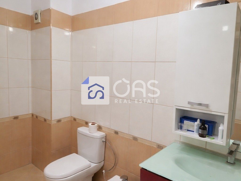 Shitet apartament  2+1 Astir