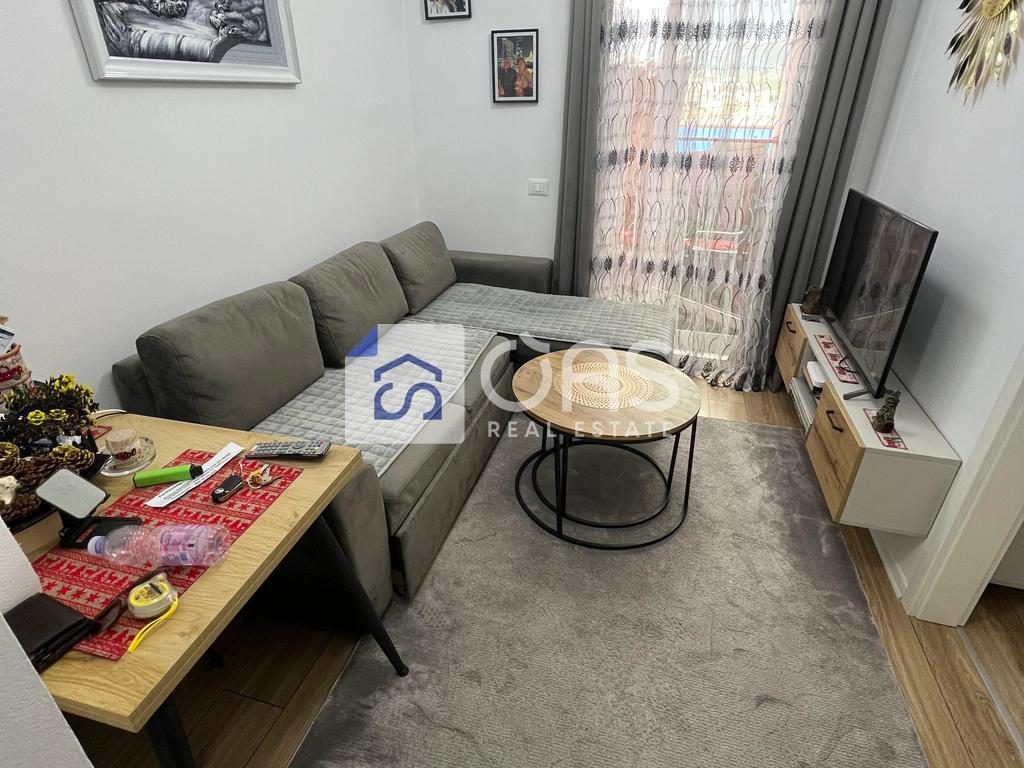 Jepet apartament me qera 1+1 Mangalem 21