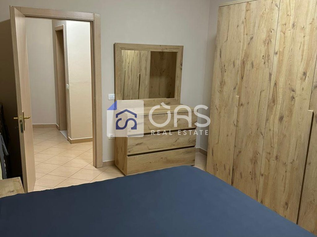 Jepet me qera apartament 1+1 te  Astir