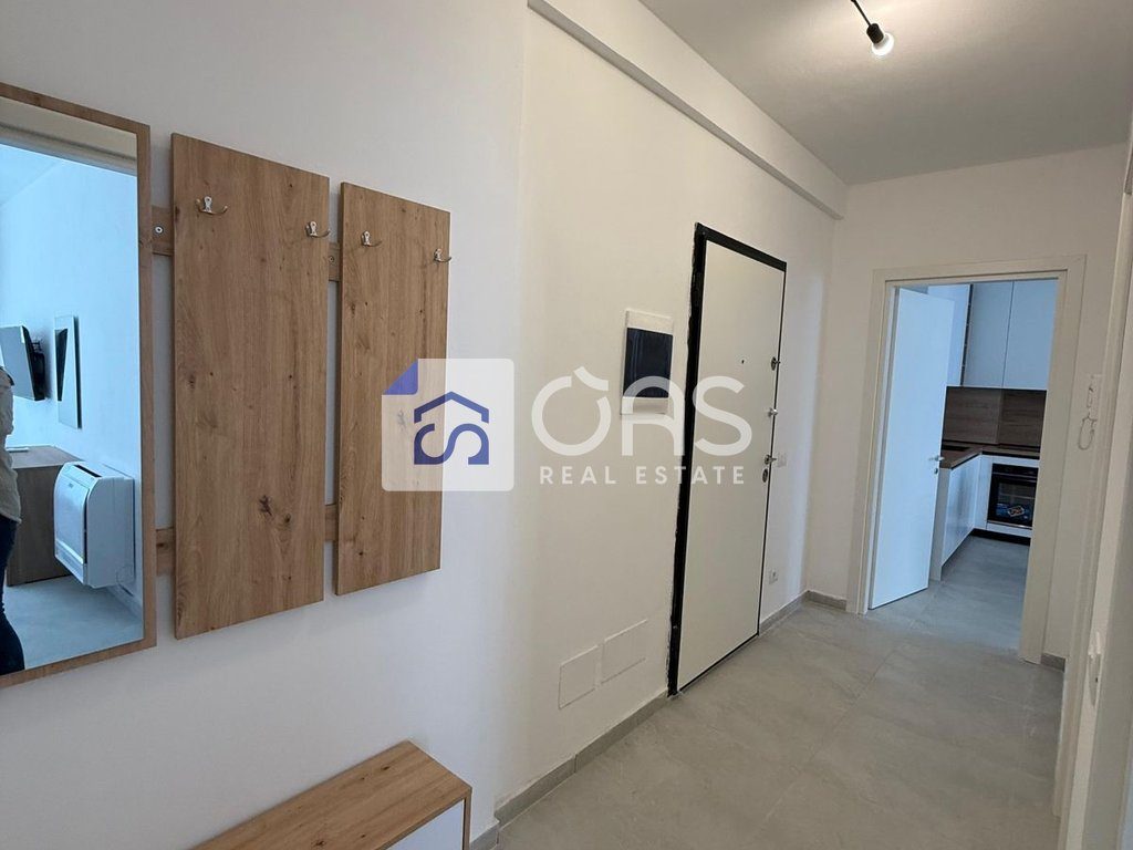 Jepet me qera apartament 2+1 te Univers City