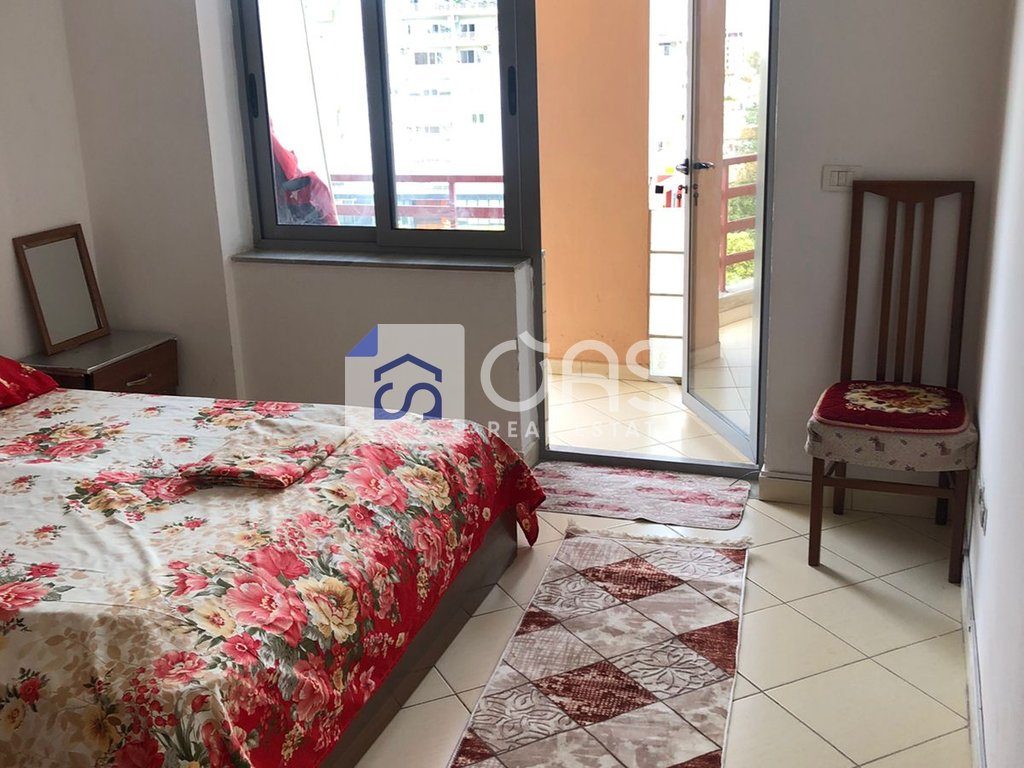 Jepet me qira apartament 1+1 Ne Astir