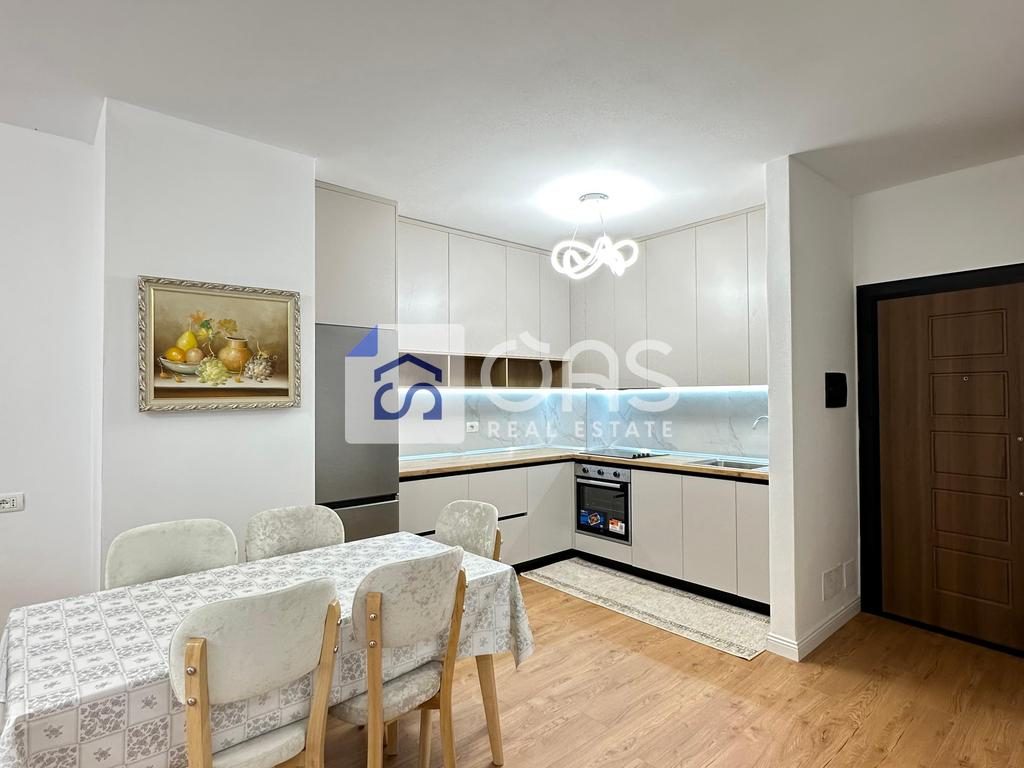 Jepet me qera apartament 2+1+2 Te Rruga e Dibres