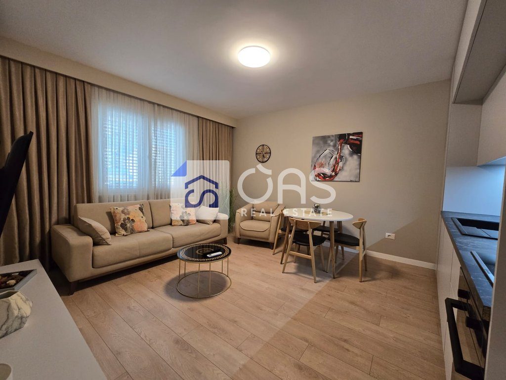 Jepet me qira apartamenti 2+1 Te Rruga e  kavajes