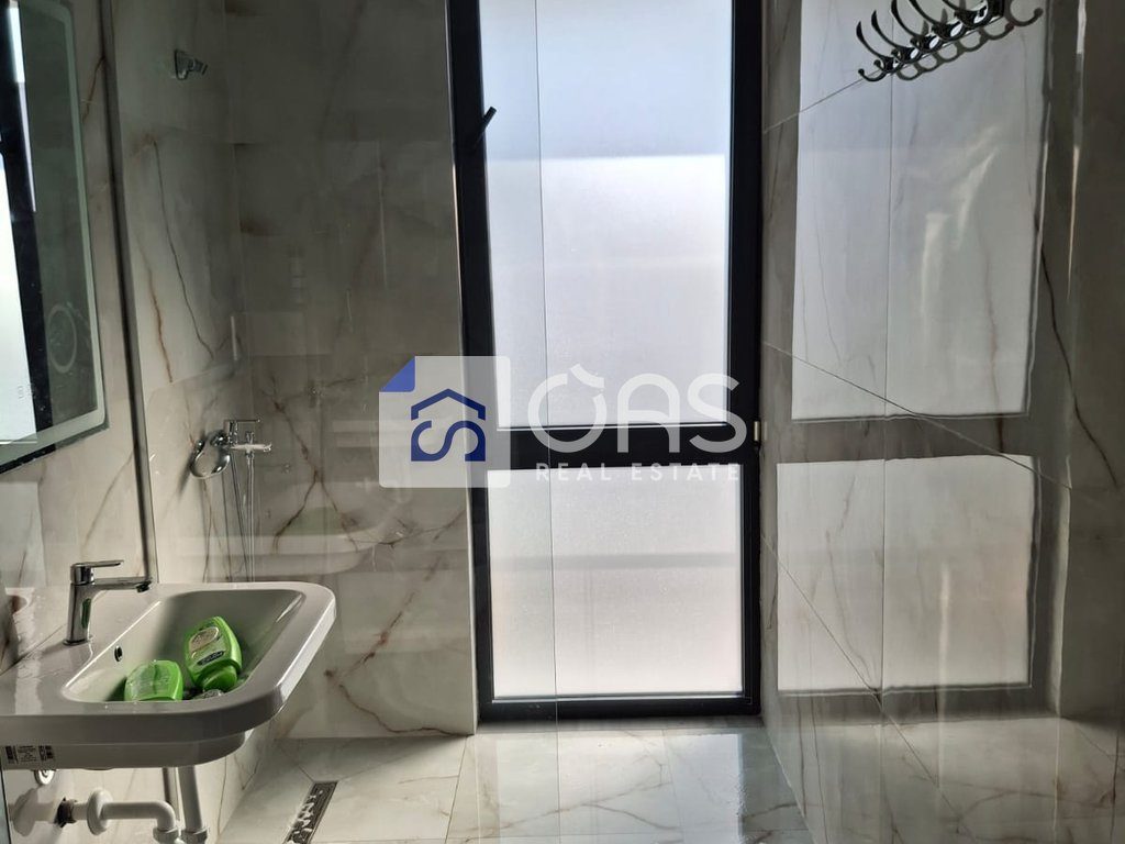 Jepet Apartament me qera 2+1+P  Ne Porcelan