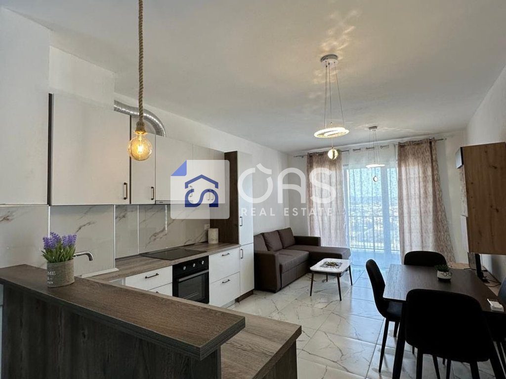Jepet apartament 2+1+Parkim me qera Te Univers City