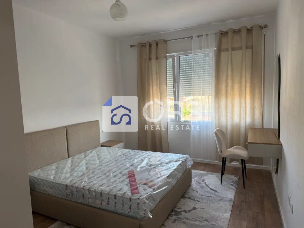 Jepet me qera apartament 1+1 Ne Kamez