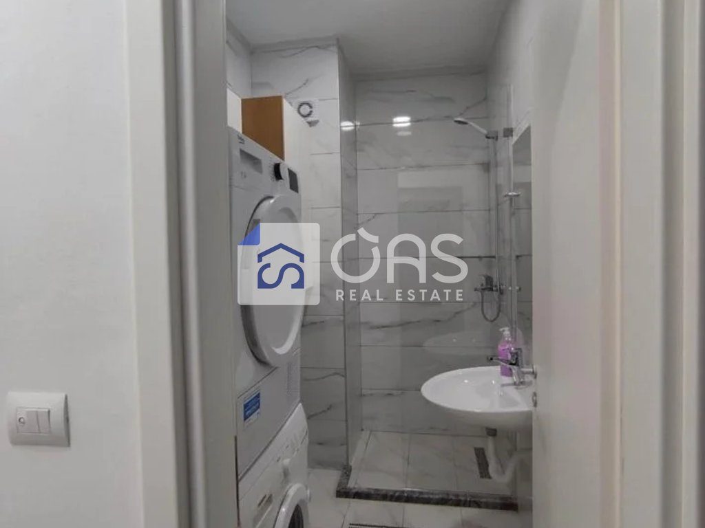 Jepet apartament me qera 1+1 Pallati Me Shigjeta