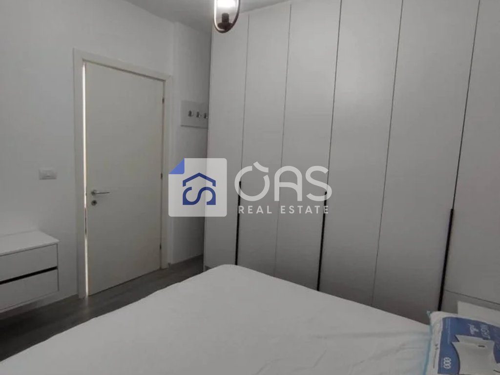 Jepet apartament me qera 1+1 Pallati Me Shigjeta