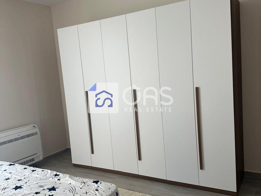 Jepet me qera apartament 1+1 tek 5 Maj