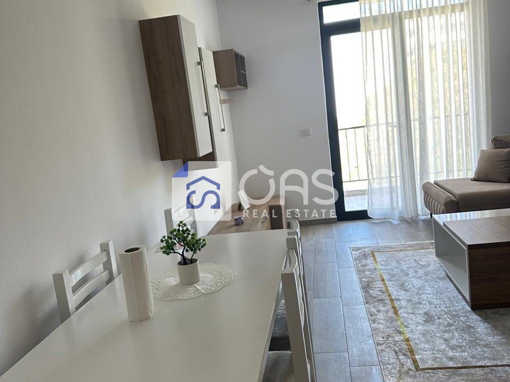 Jepet me qera apartament 1+1 tek 5 Maj