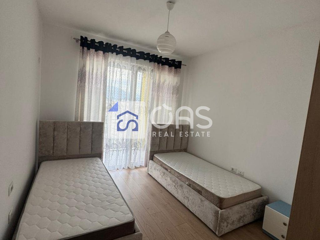 Jepet me qera apartament 2+1 ne Yzberisht