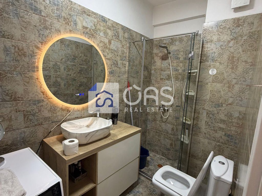 Jepet apartament me qera 1+1 Pallati Me Shigjeta