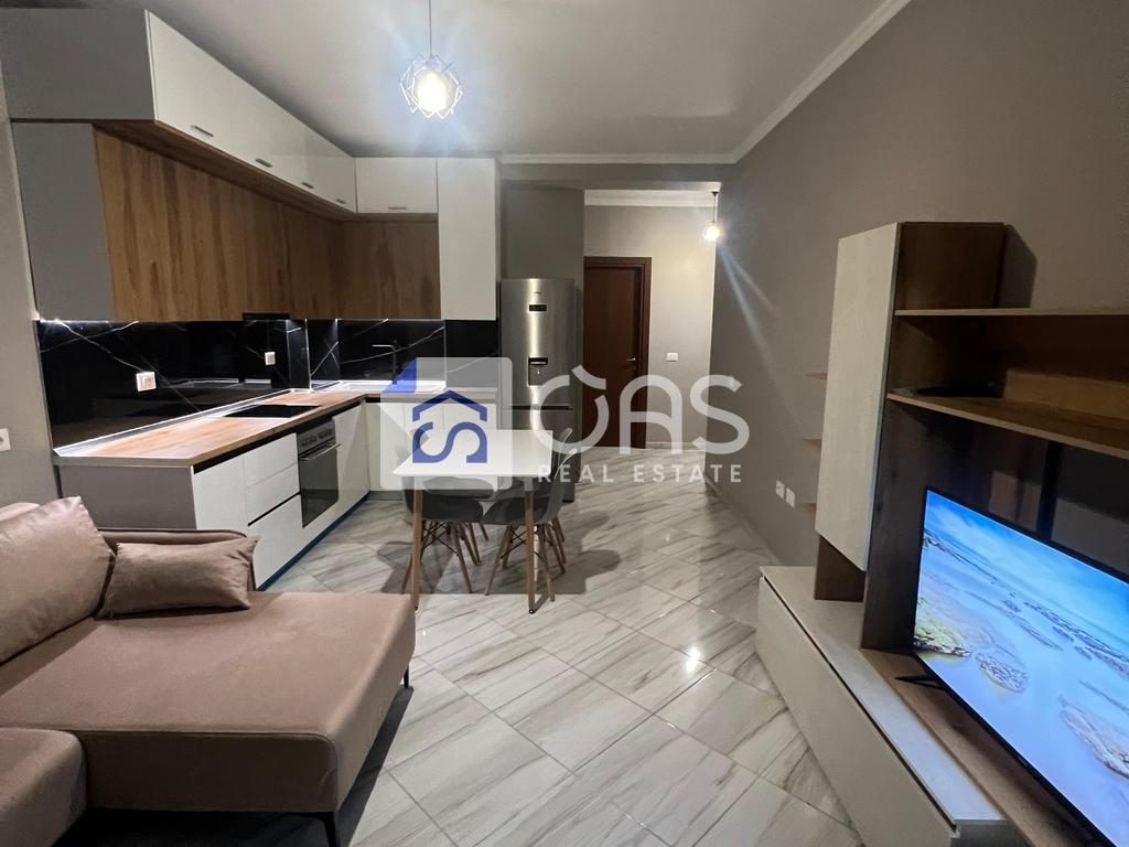Jepet apartament me qera 2+1 ne Institit