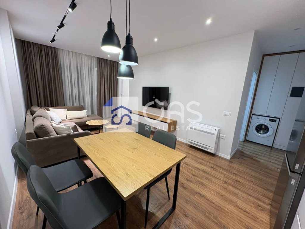 Jepet apartament me qera 1+1 Ne Laprake
