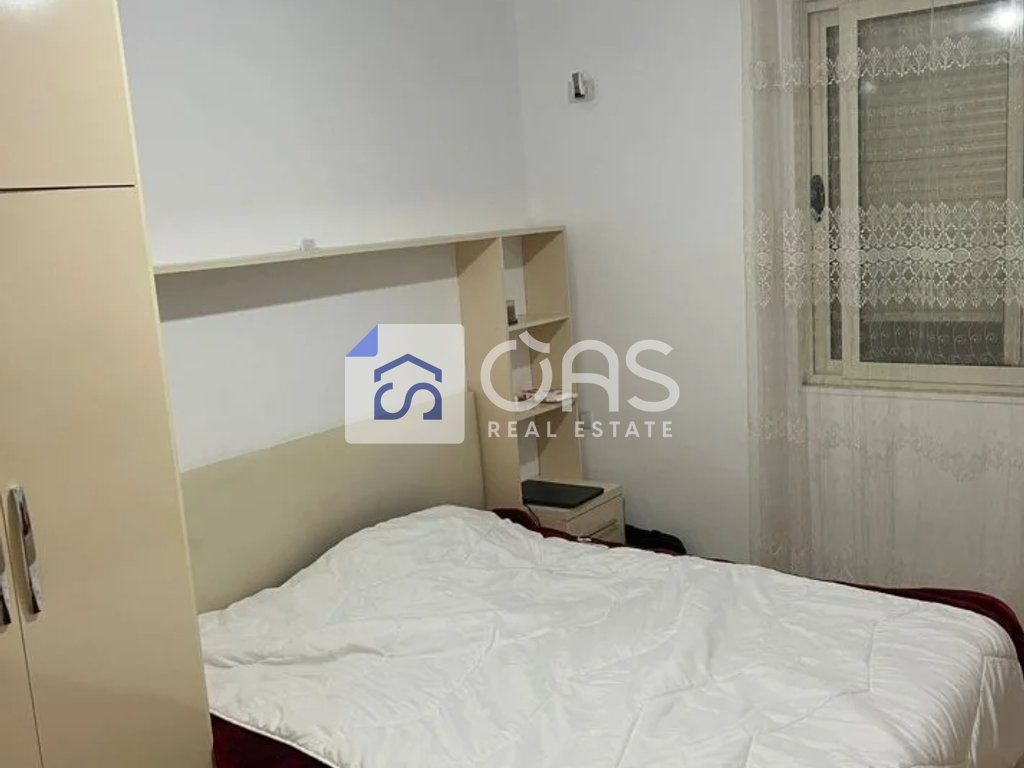 Jepet apartament me qera 1+1 Ne Fresk