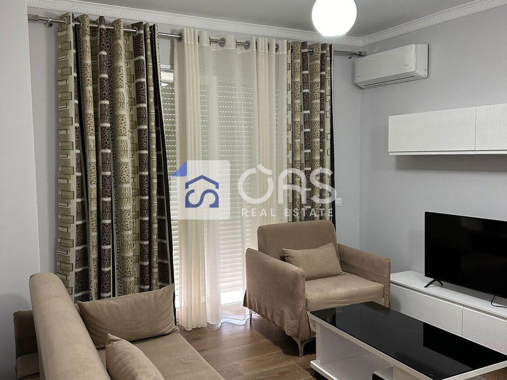 Jepet me qera apartament 1+1 Ne Astir