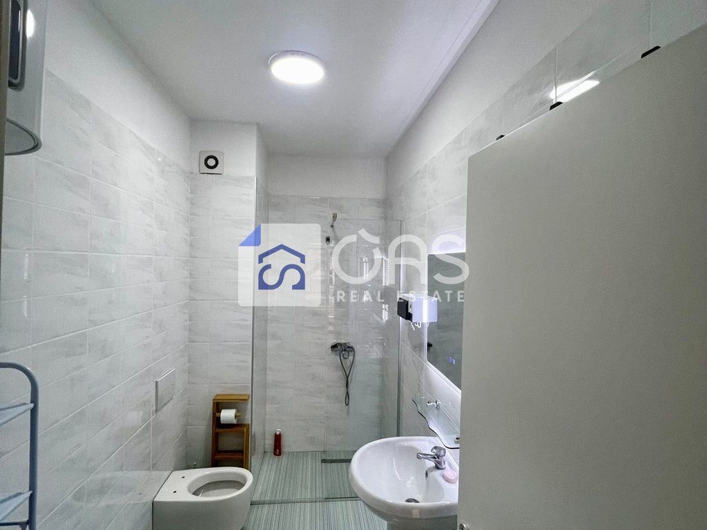 Jepet Apartament me qera 2+1 Te Bulevardi I Ri